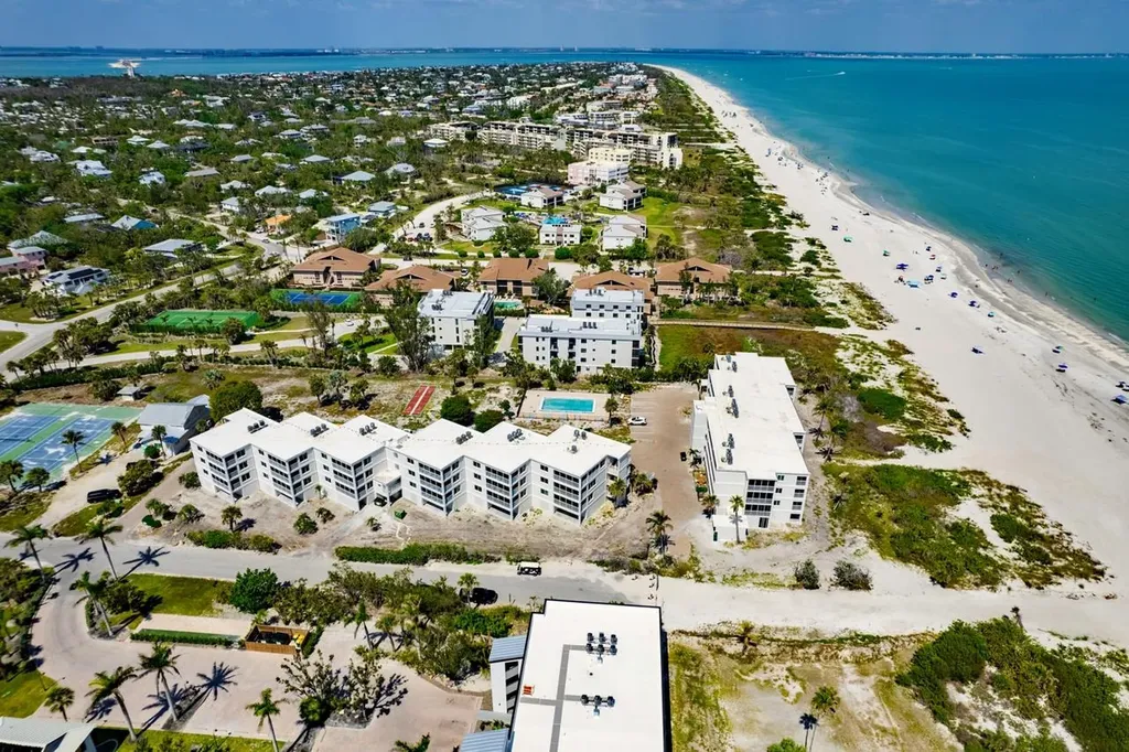 610 Donax Street Sanibel FL 33957