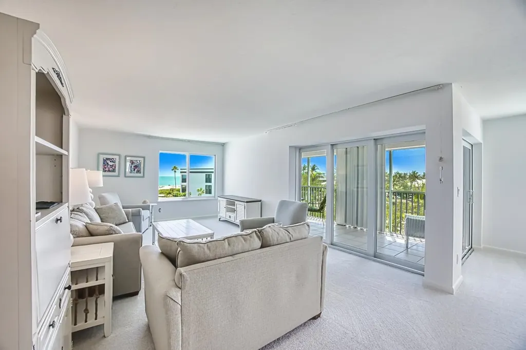 610 Donax Street Sanibel FL 33957
