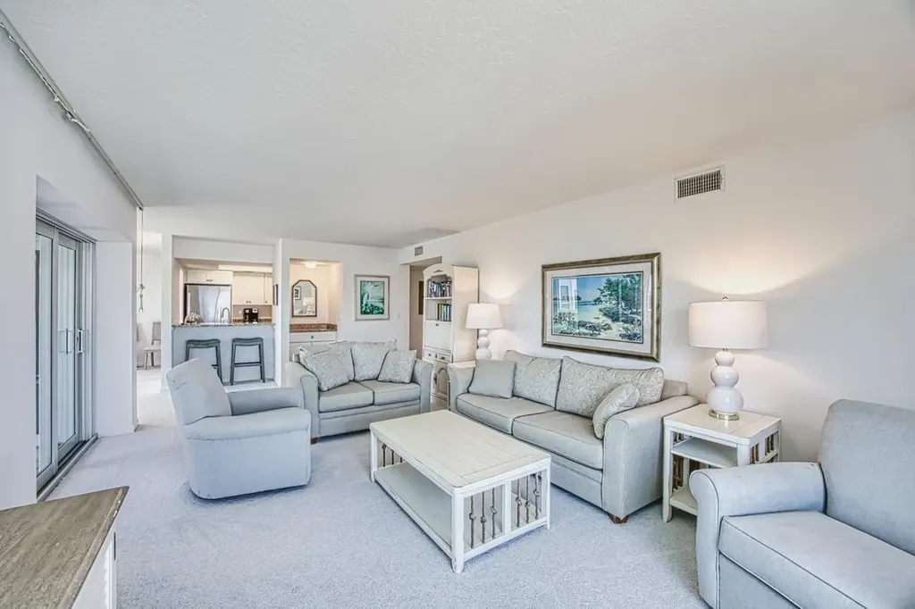 610 Donax Street Sanibel FL 33957