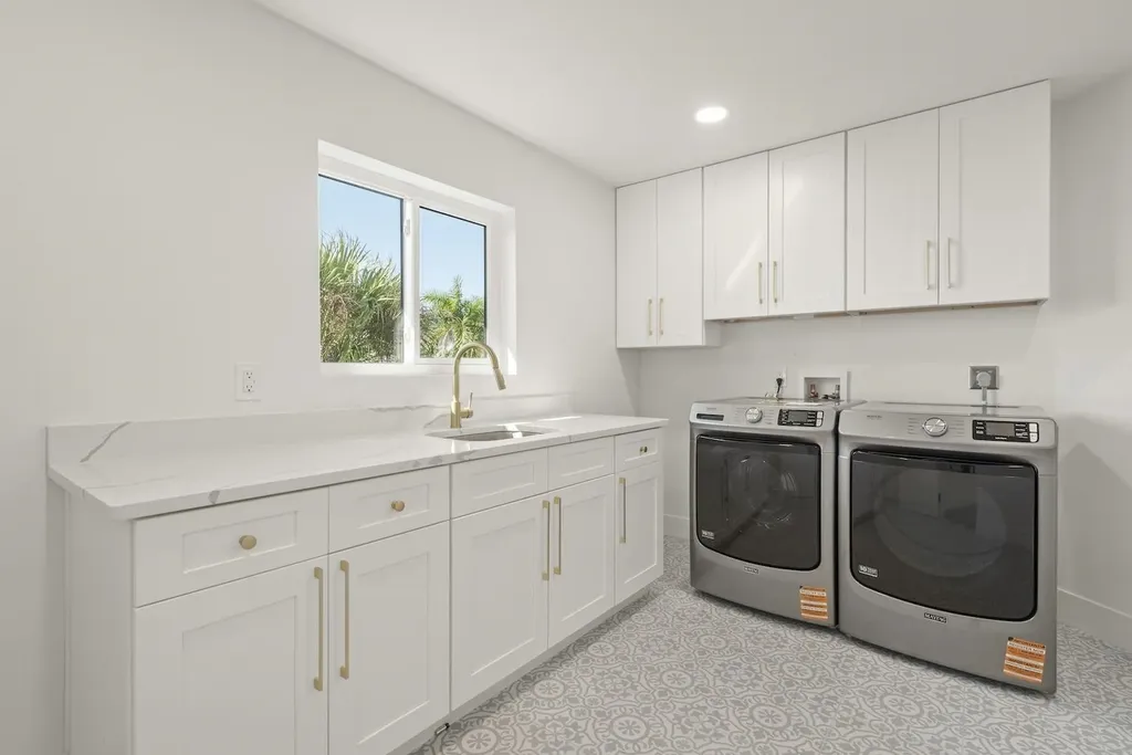 505 Kinzie Island Court Sanibel FL 33957