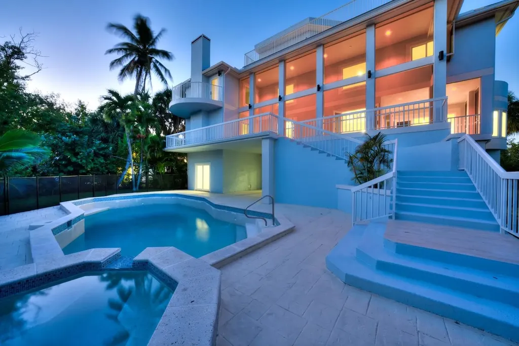 505 Kinzie Island Court Sanibel FL 33957