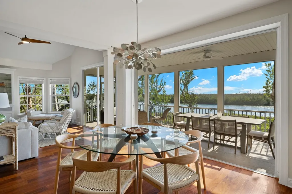 5423 Shearwater Drive Sanibel FL 33957