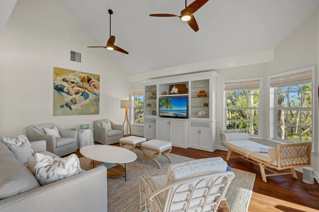 5423 Shearwater Drive Sanibel FL 33957