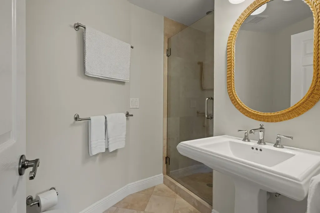 5423 Shearwater Drive Sanibel FL 33957