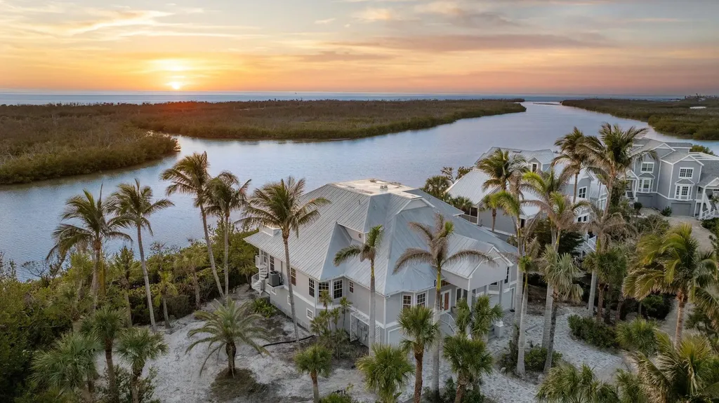 5423 Shearwater Drive Sanibel FL 33957