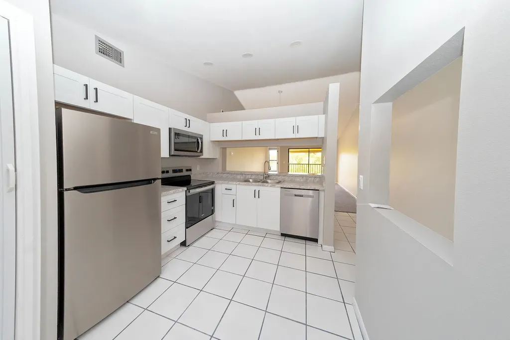 15206 Parkside Drive Fort Myers FL 33908