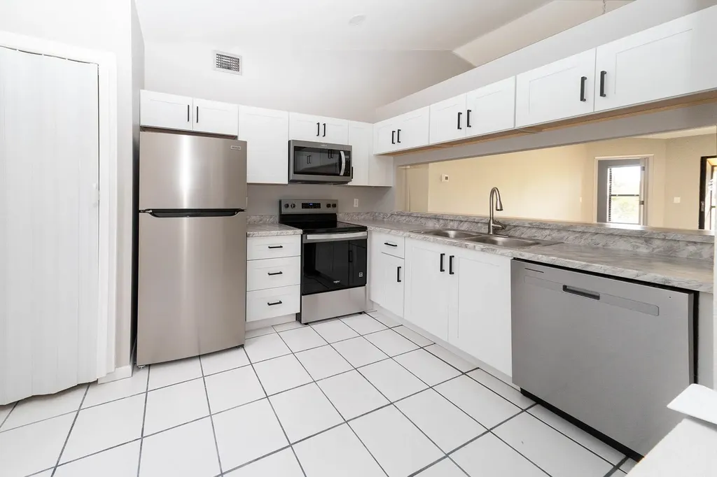 15206 Parkside Drive Fort Myers FL 33908