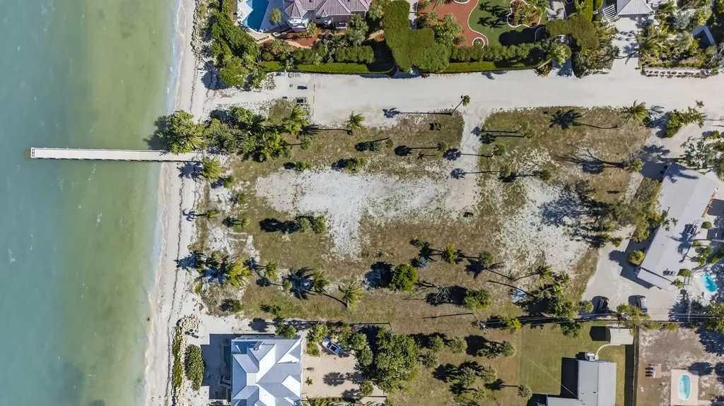 1245 Buttonwood Lane Sanibel FL 33957