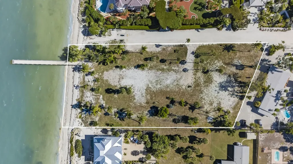 1245 Buttonwood Lane Sanibel FL 33957