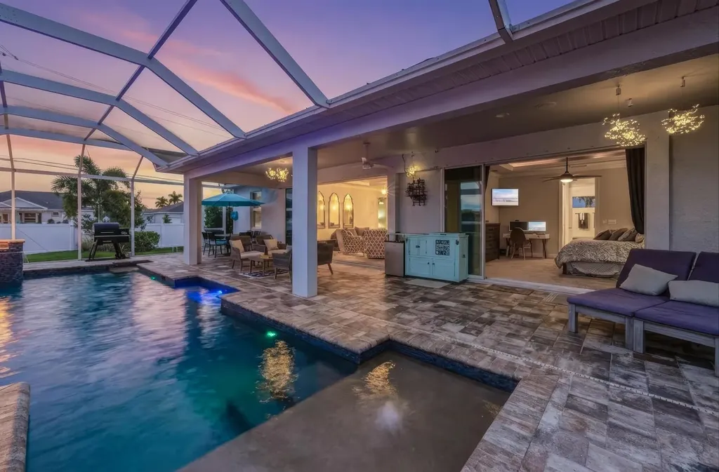 2525 Gleason Parkway Cape Coral FL 33914