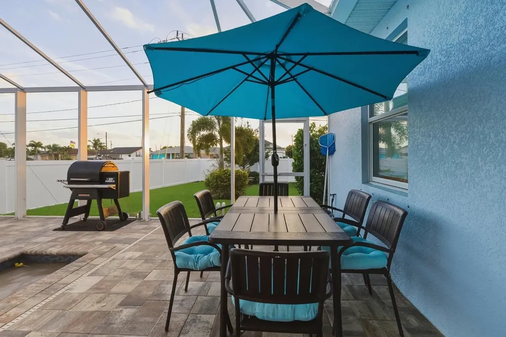 2525 Gleason Parkway Cape Coral FL 33914