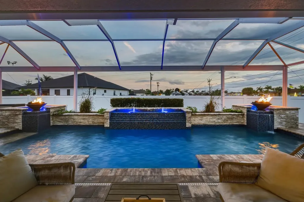 2525 Gleason Parkway Cape Coral FL 33914