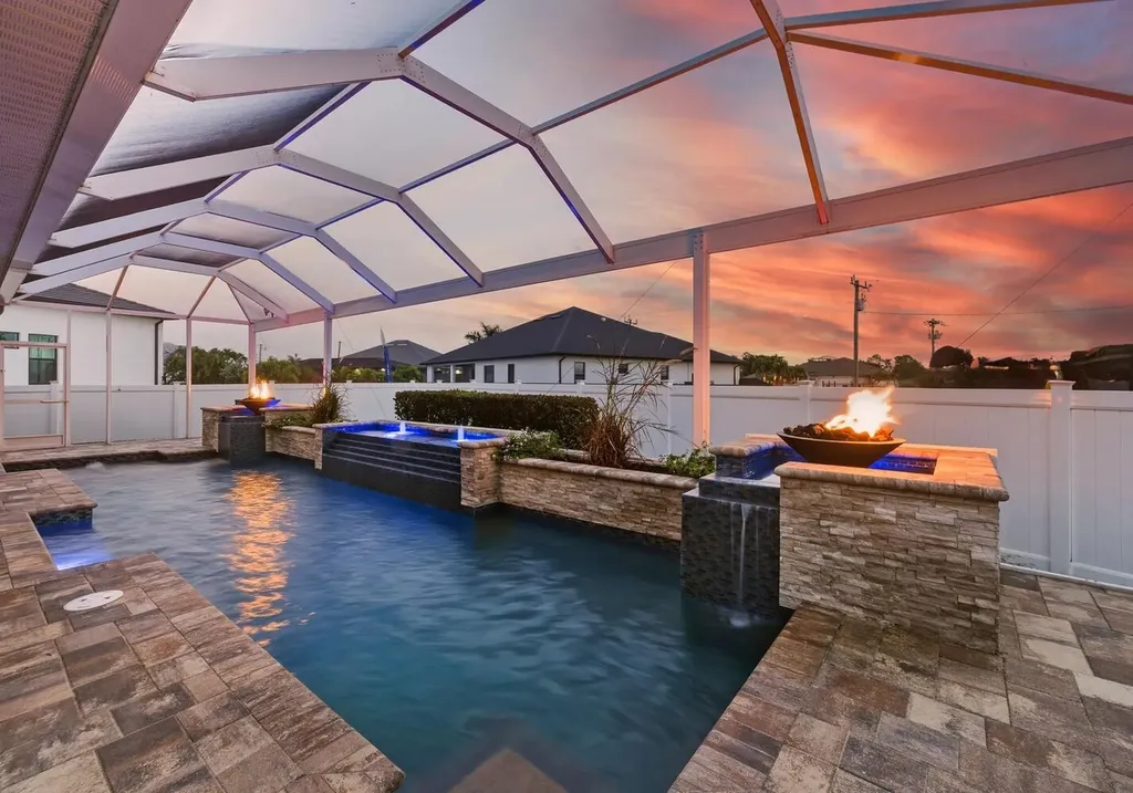 2525 Gleason Parkway Cape Coral FL 33914