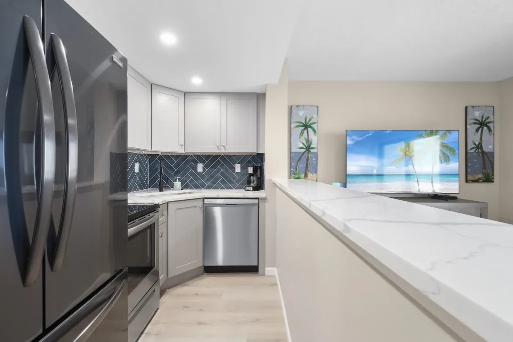 2230 Camino Del Mar Drive Sanibel FL 33957