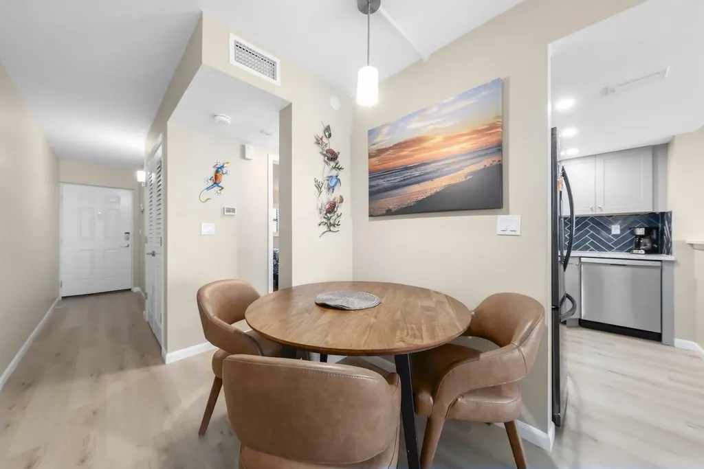 2230 Camino Del Mar Drive Sanibel FL 33957