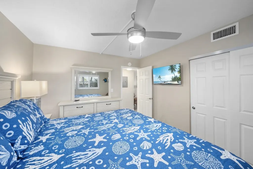 2230 Camino Del Mar Drive Sanibel FL 33957