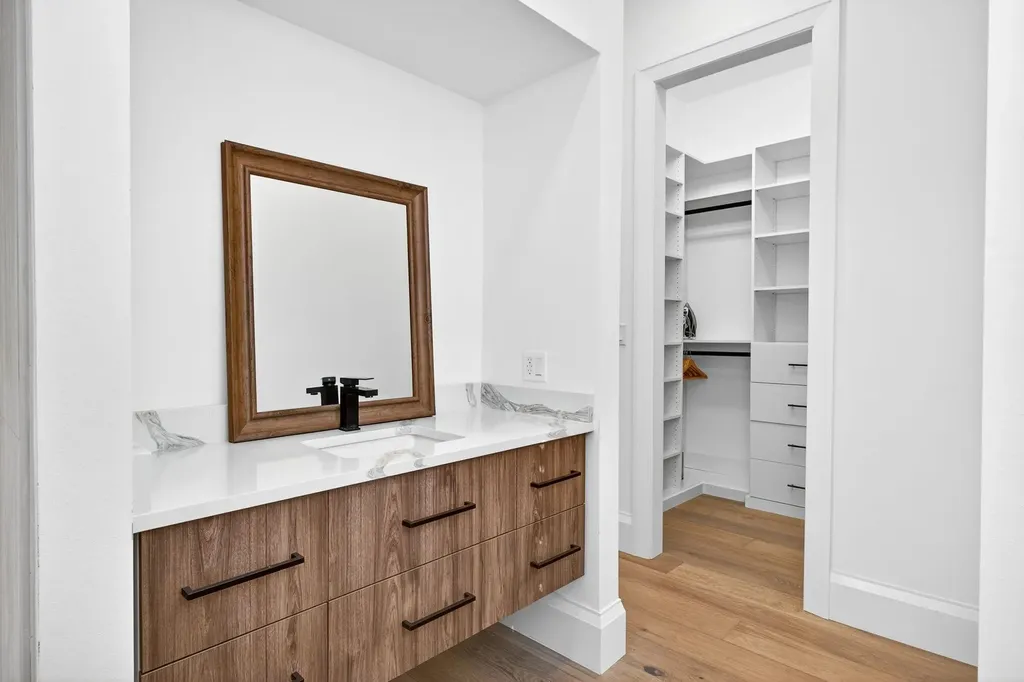 9008 Mockingbird Drive Sanibel FL 33957