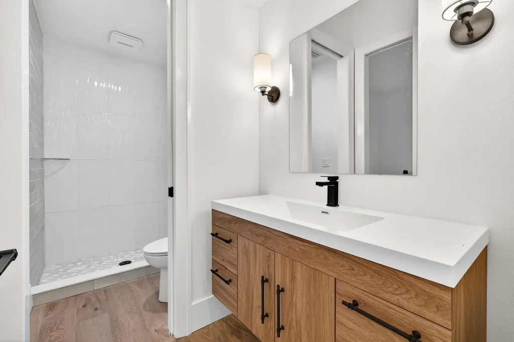 9008 Mockingbird Drive Sanibel FL 33957