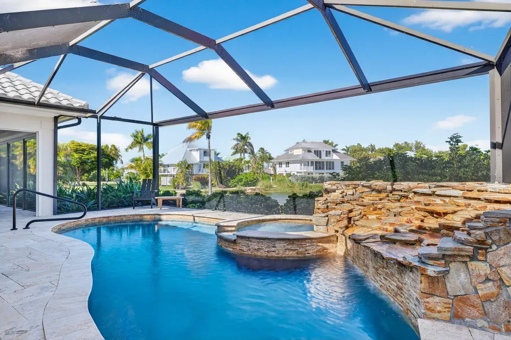 9008 Mockingbird Drive Sanibel FL 33957