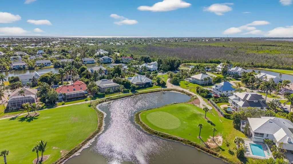 9008 Mockingbird Drive Sanibel FL 33957