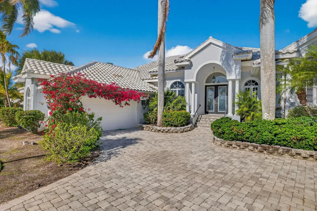 9008 Mockingbird Drive Sanibel FL 33957