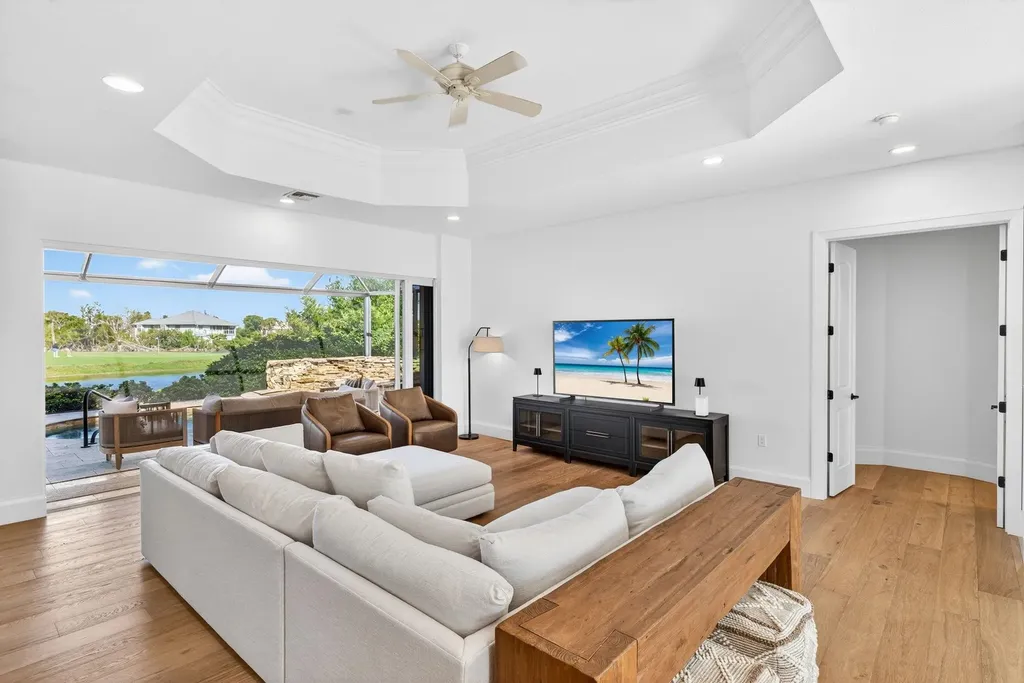 9008 Mockingbird Drive Sanibel FL 33957