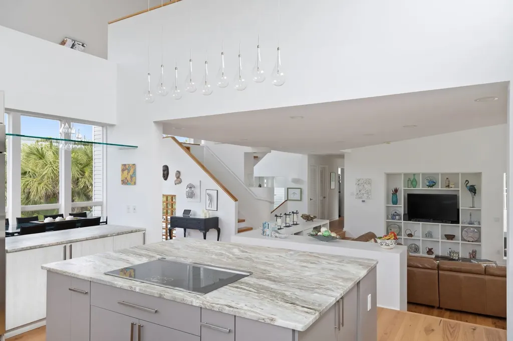 479 Lagoon Drive Sanibel FL 33957