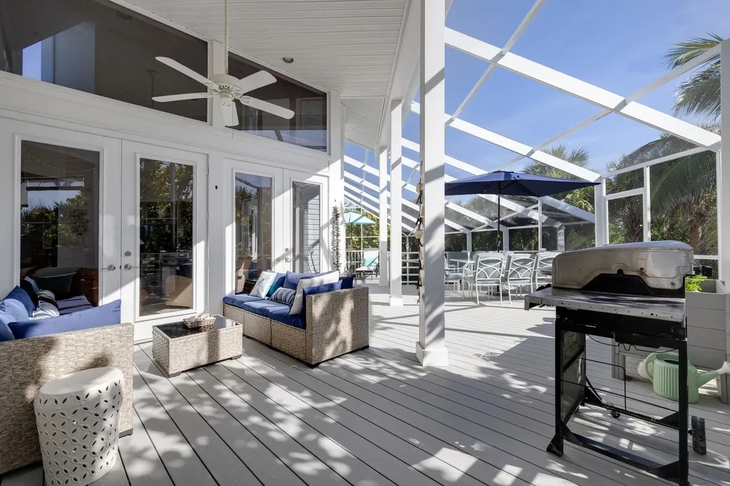 479 Lagoon Drive Sanibel FL 33957