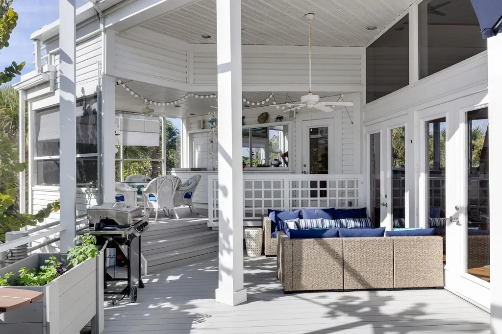 479 Lagoon Drive Sanibel FL 33957