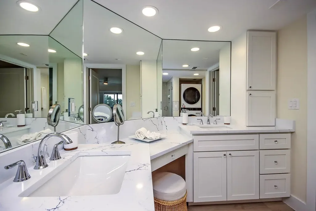 1785 Middle Gulf Drive Sanibel FL 33957