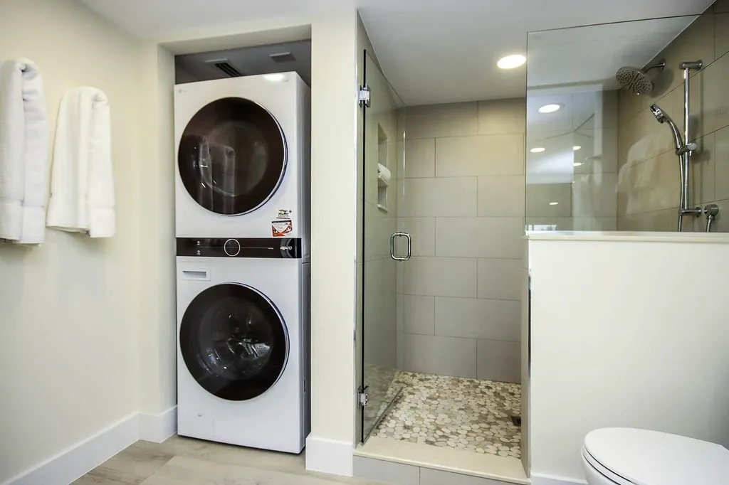 1785 Middle Gulf Drive Sanibel FL 33957