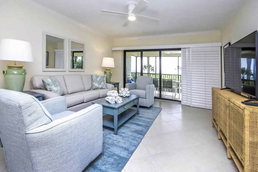 1785 Middle Gulf Drive Sanibel FL 33957