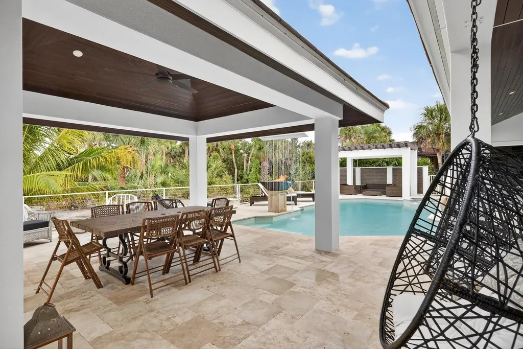 2388 Wulfert Road Sanibel FL 33957