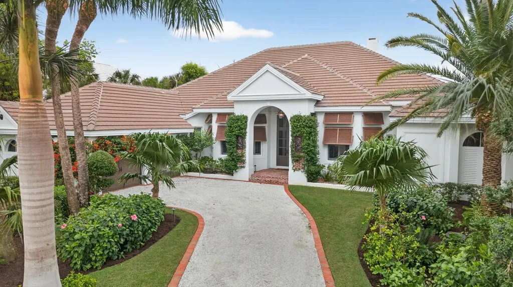 2388 Wulfert Road Sanibel FL 33957