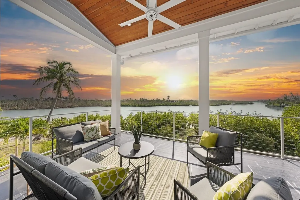 6401 Pine Avenue Sanibel FL 33957