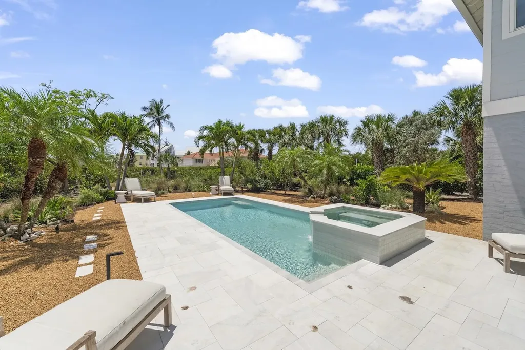 6401 Pine Avenue Sanibel FL 33957