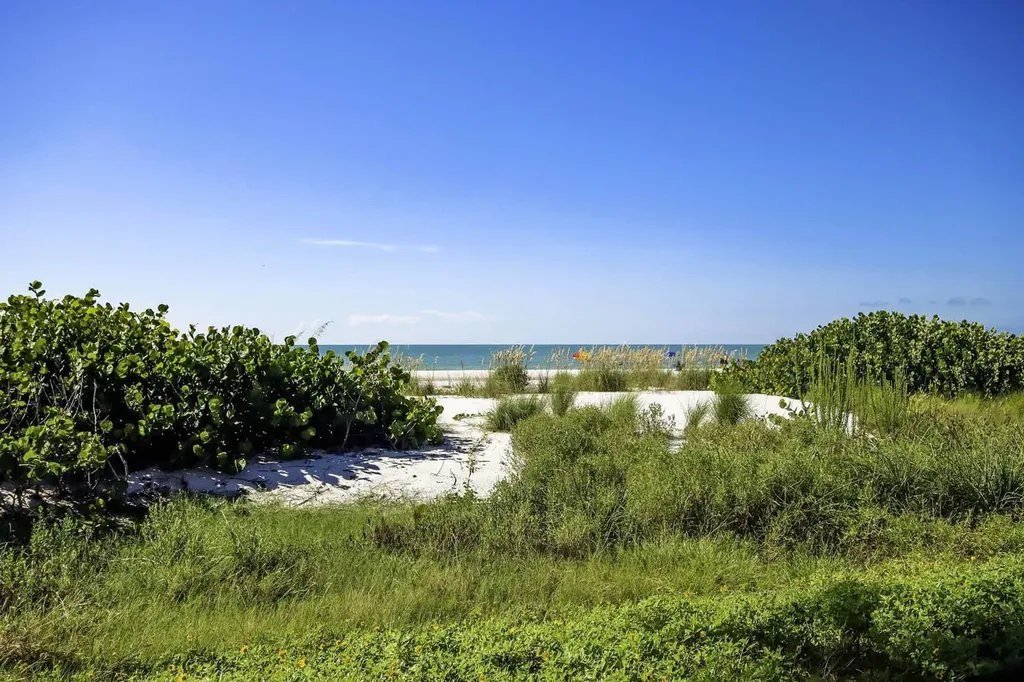 2230 Camino Del Mar Drive Sanibel FL 33957