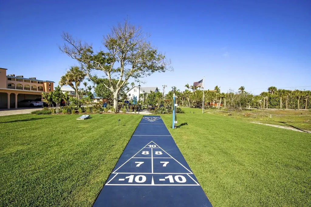 2230 Camino Del Mar Drive Sanibel FL 33957