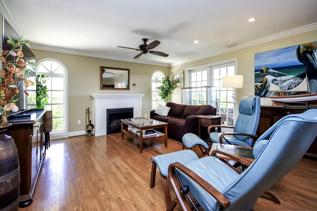 3366 Barra Circle Sanibel FL 33957