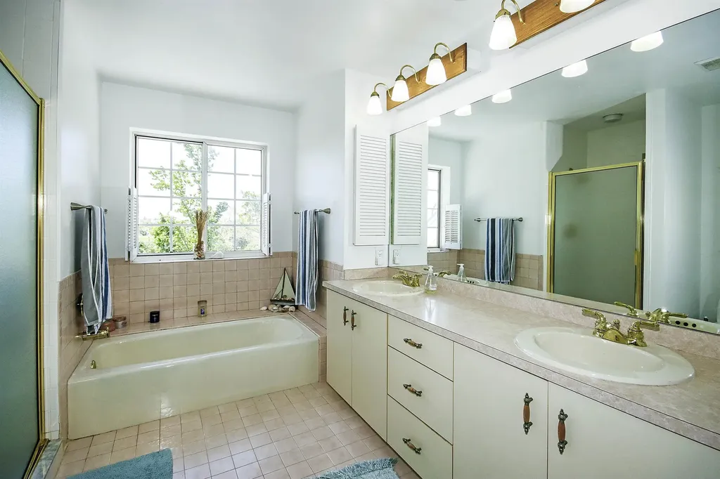3366 Barra Circle Sanibel FL 33957