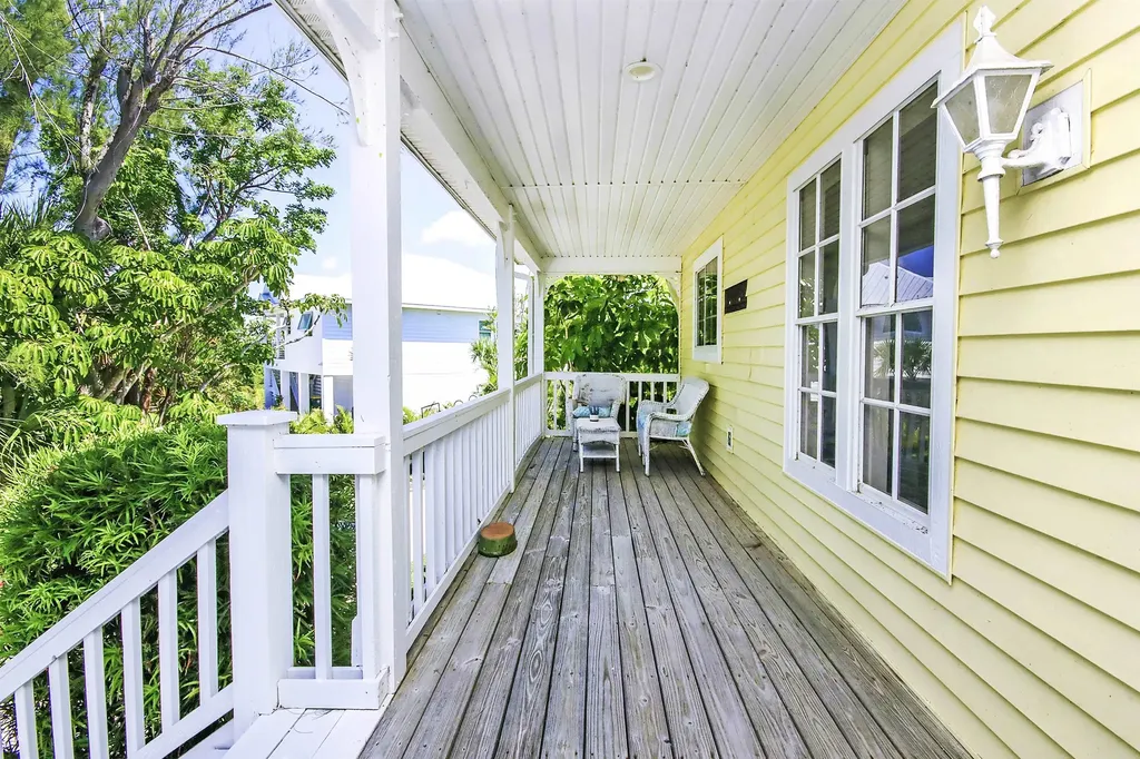 3366 Barra Circle Sanibel FL 33957