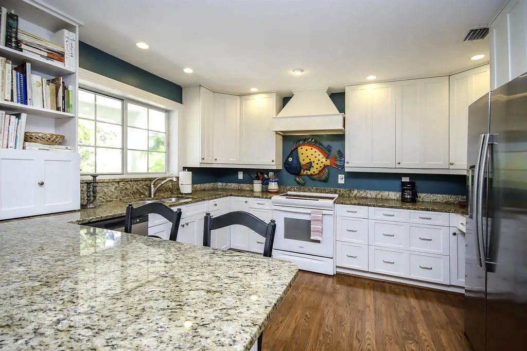 3366 Barra Circle Sanibel FL 33957