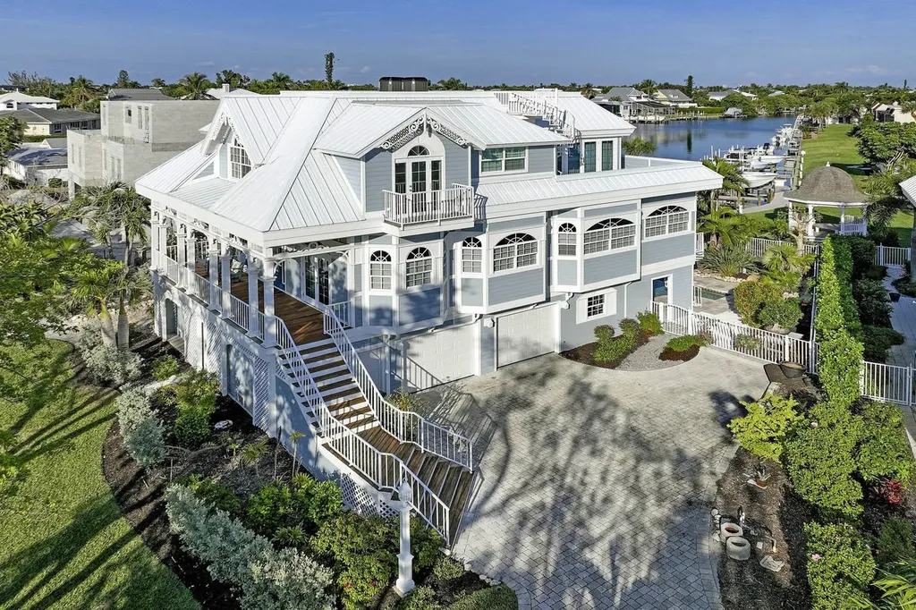 970 Victoria Way Sanibel FL 33957