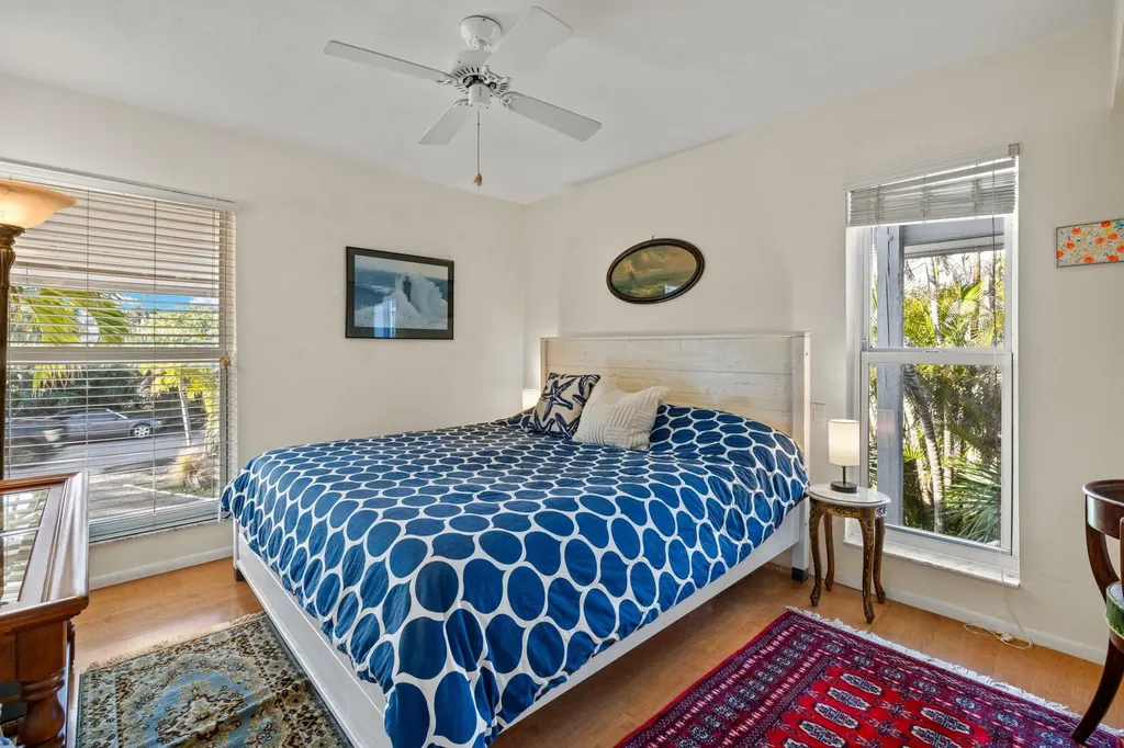 1440 Sandpiper Circle Sanibel FL 33957