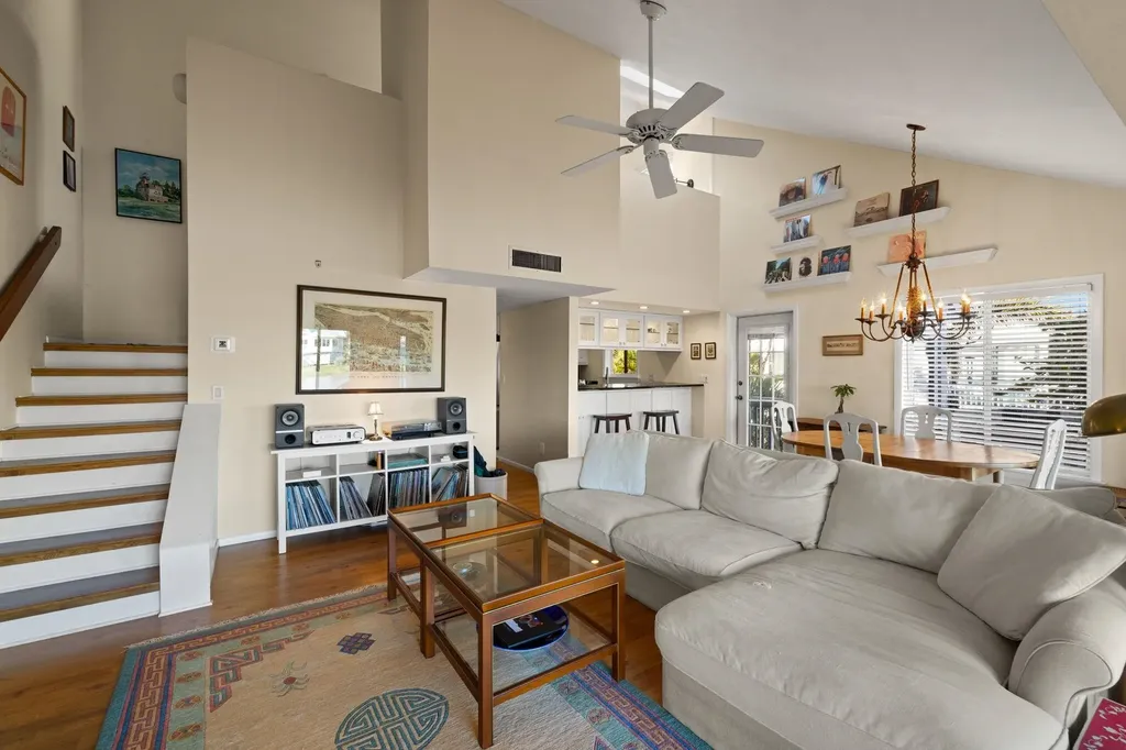 1440 Sandpiper Circle Sanibel FL 33957