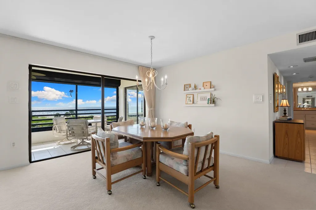 1605 Middle Gulf Drive Sanibel FL 33957