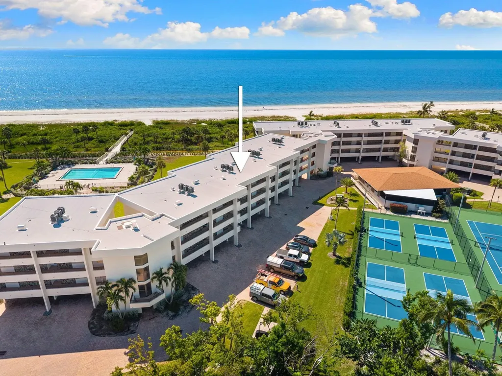 1605 Middle Gulf Drive Sanibel FL 33957