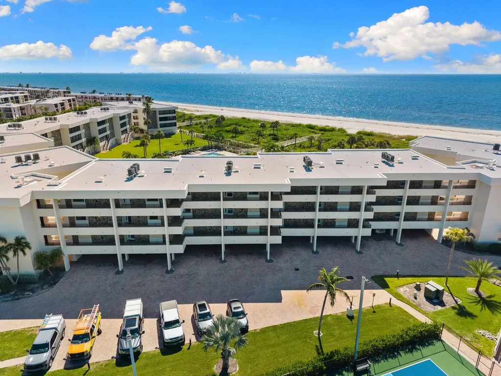 1605 Middle Gulf Drive Sanibel FL 33957