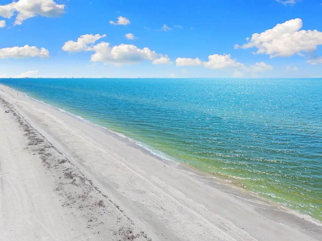 1605 Middle Gulf Drive Sanibel FL 33957