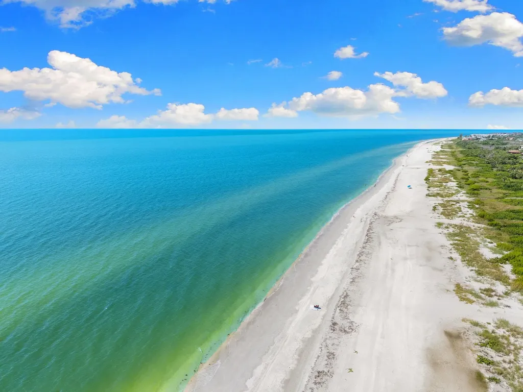 1605 Middle Gulf Drive Sanibel FL 33957